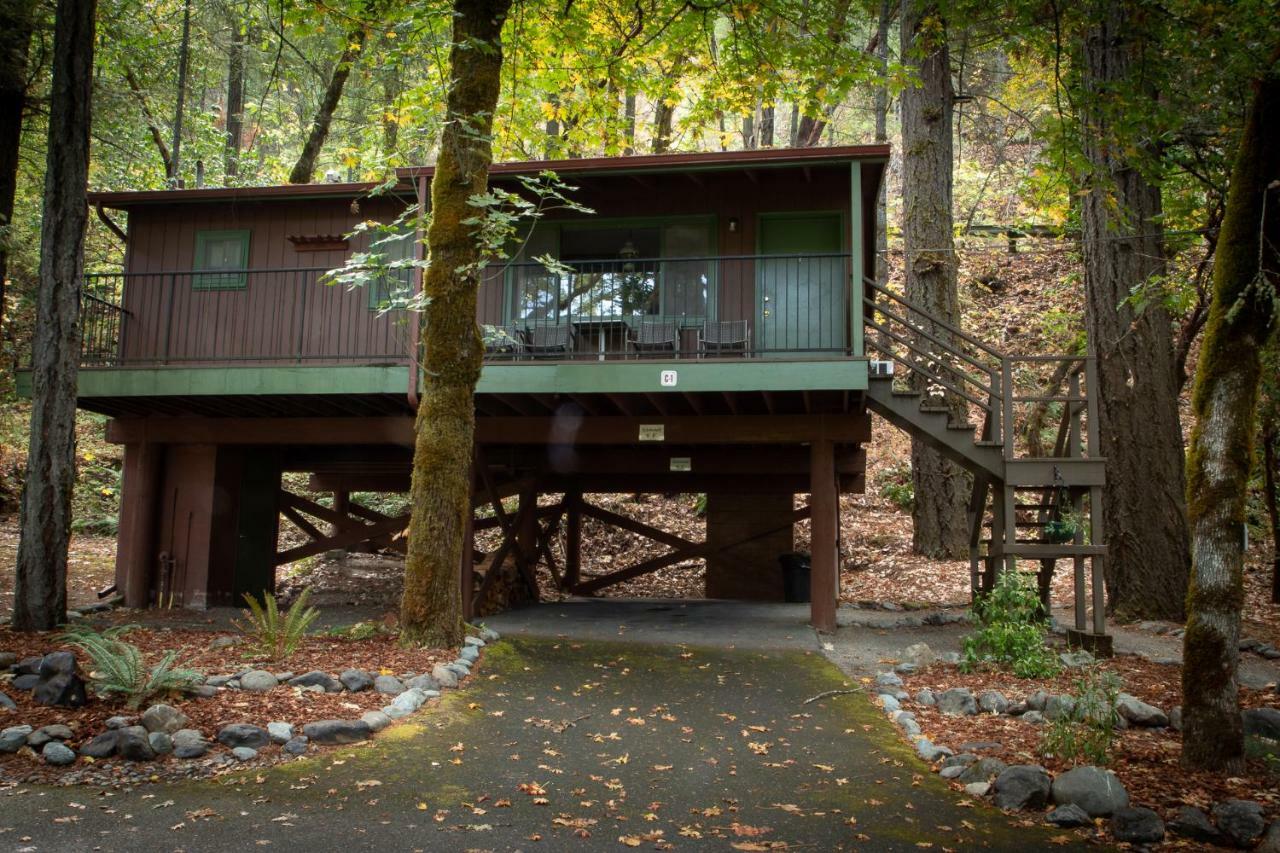 Morrisons Rogue River Lodge Merlin Exteriér fotografie