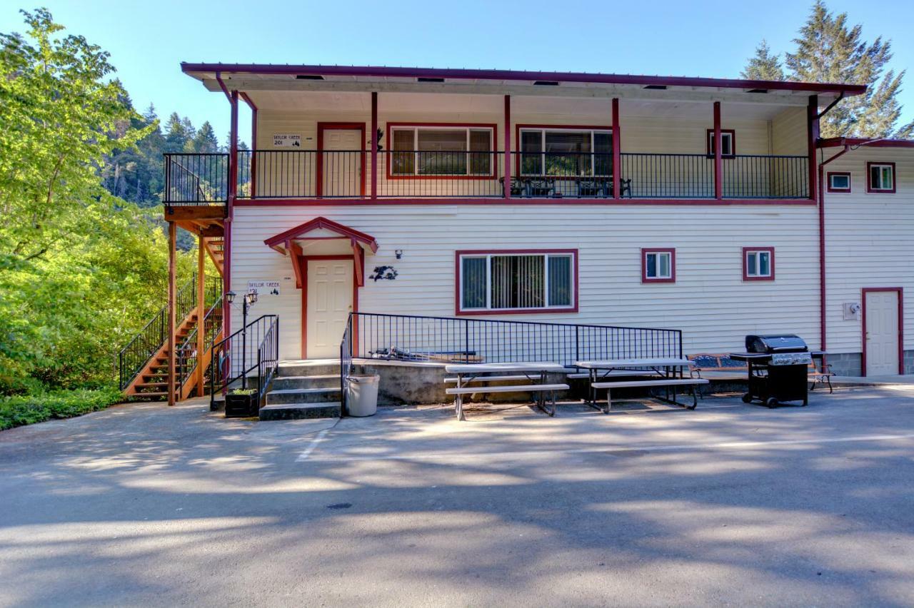 Morrisons Rogue River Lodge Merlin Exteriér fotografie