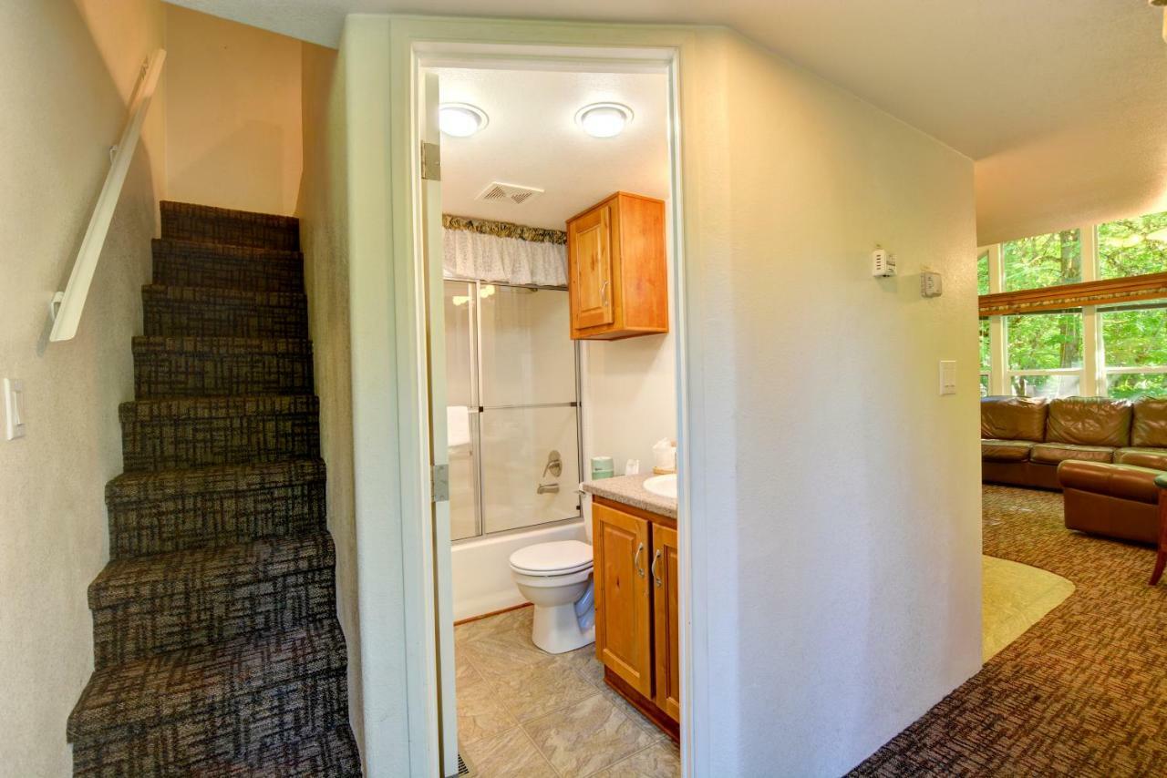 Morrisons Rogue River Lodge Merlin Exteriér fotografie